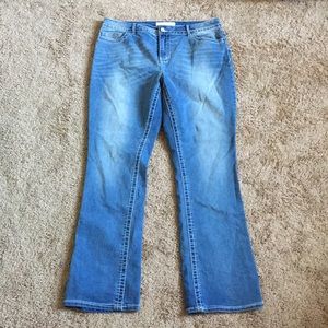 Super Cute Bootcut Jeans Size 16